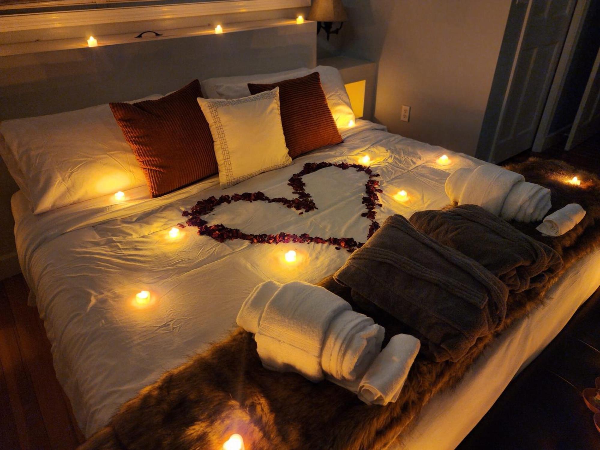 Hot Tub, Electric Bikes, Solo Stove, Projector, Smores Marblehead Exterior foto