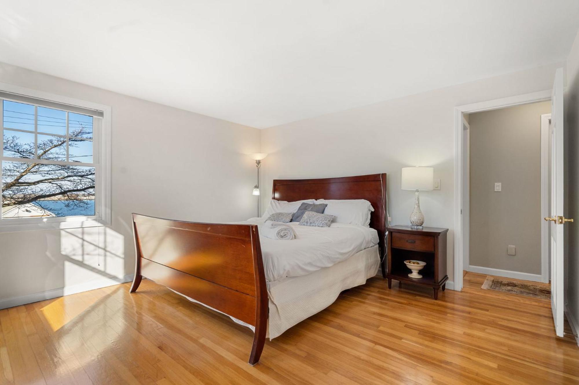Hot Tub, Electric Bikes, Solo Stove, Projector, Smores Marblehead Exterior foto