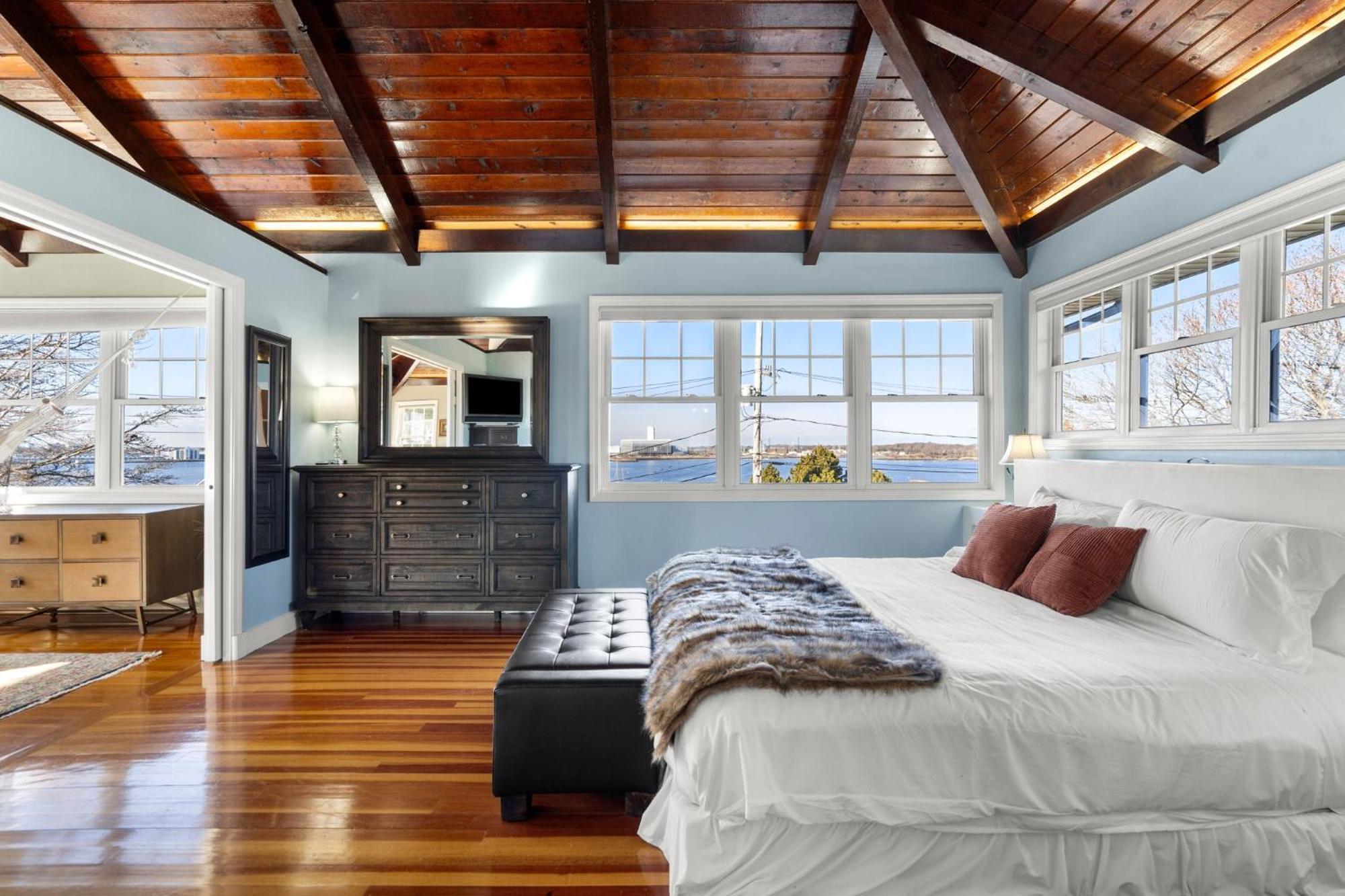 Hot Tub, Electric Bikes, Solo Stove, Projector, Smores Marblehead Exterior foto