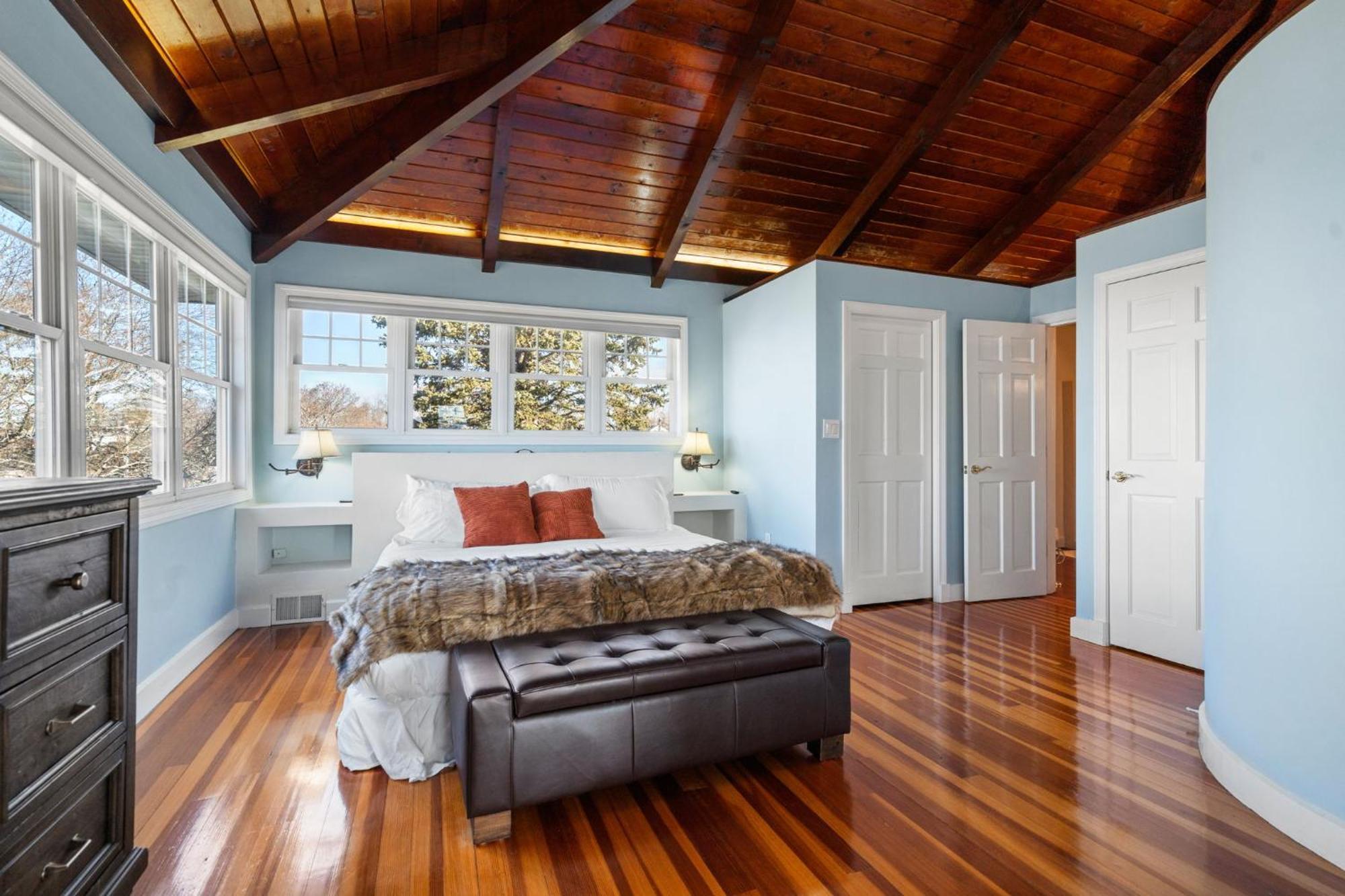 Hot Tub, Electric Bikes, Solo Stove, Projector, Smores Marblehead Exterior foto