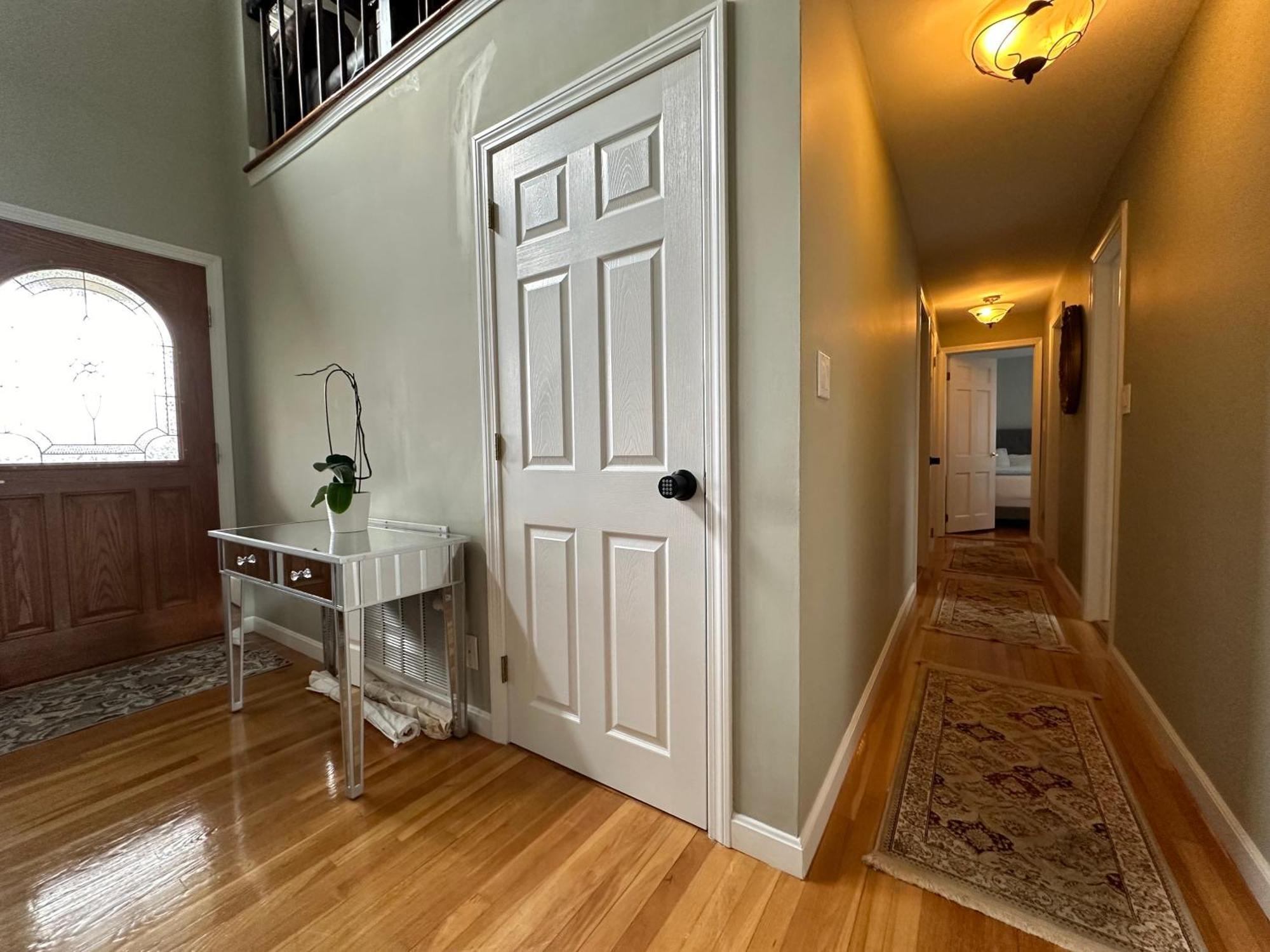Hot Tub, Electric Bikes, Solo Stove, Projector, Smores Marblehead Exterior foto
